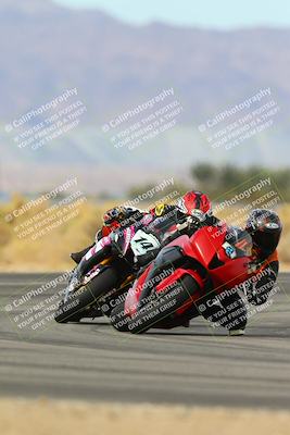 media/Feb-07-2025-CVMA Friday Practice (Fri) [[7034960ba2]]/3-Racer 3-NRS/Session 4 (Turn 16)/
